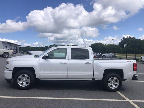 2018 Chevrolet Silverado 1500 2LT