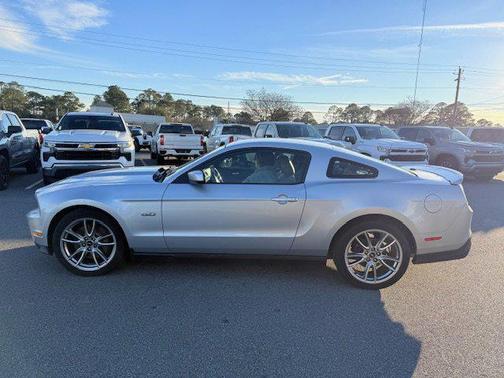2011 Ford Mustang GT Premium