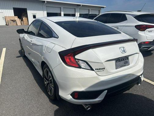 White 2017 Honda Civic EX-L
