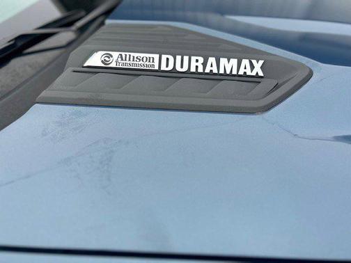 2024 Chevrolet Silverado 2500 4WD Crew Cab Standard Bed ZR2