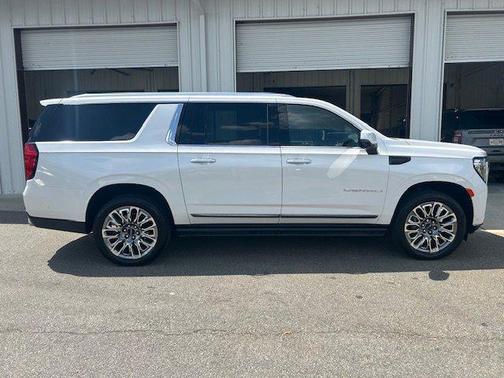 2024 GMC Yukon XL Denali Ultimate