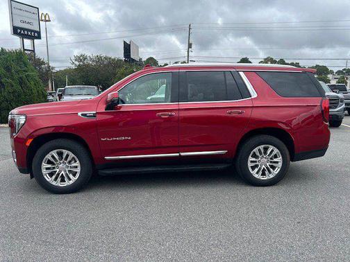 2021 GMC Yukon SLT