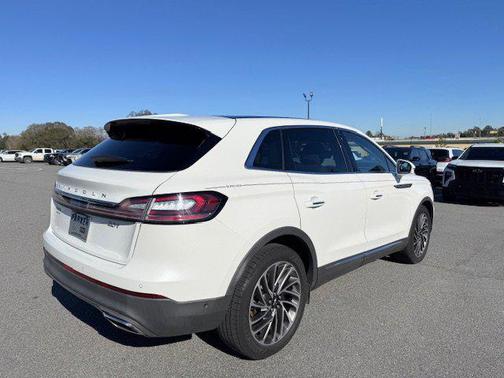 2020 Lincoln Nautilus Reserve