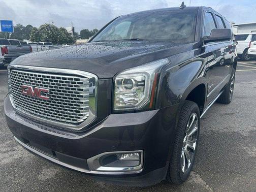 Iridium Metallic 2017 GMC Yukon Denali