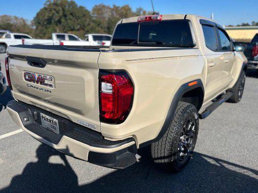 2024 GMC Canyon Elevation