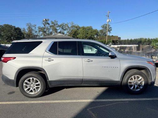 2019 Chevrolet Traverse LT Cloth
