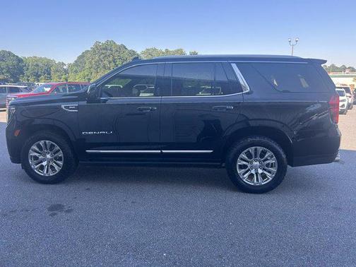Onyx Black 2023 GMC Yukon Denali