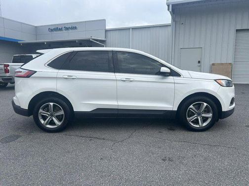 Star White Metallic Tri-Coat 2022 Ford Edge SEL