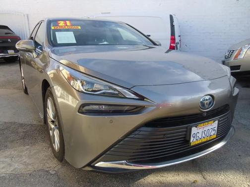2021 Toyota Mirai Base