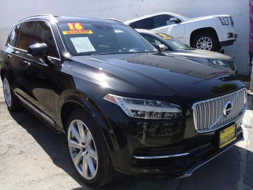 Onyx Black Metallic 2016 Volvo XC90 Hybrid T8 Inscription