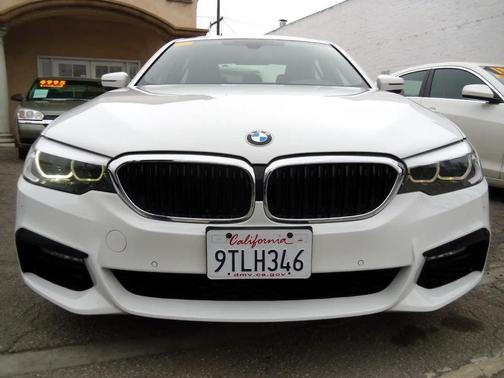 2018 BMW 540 540i Sedan