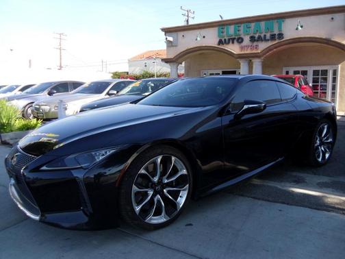 Photo 3 of 28 of 2018 Lexus LC 500 Base