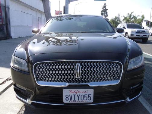 2017 Lincoln Continental Livery