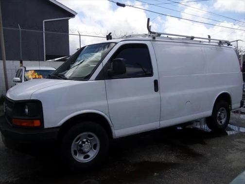 2010 Chevrolet Express 2500 Work Van