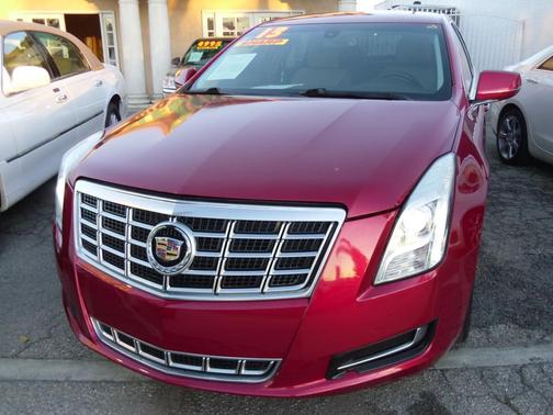 2013 Cadillac XTS Base