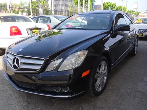 Black 2010 Mercedes-Benz E-Class 2dr Cpe E 350 RWD