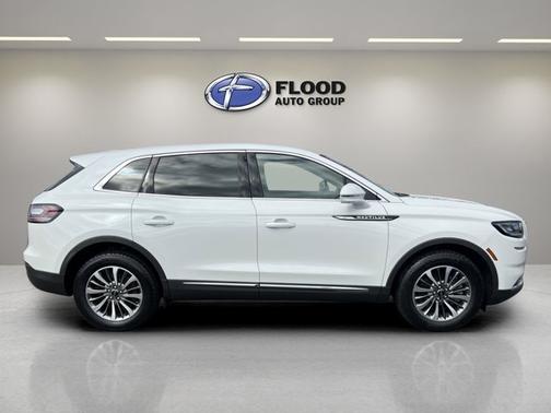 2021 Lincoln Nautilus STANDARD