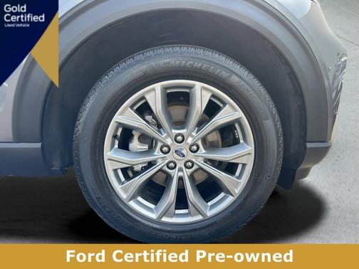 CARBONIZED GRAY METALLIC 2022 Ford Explorer XLT