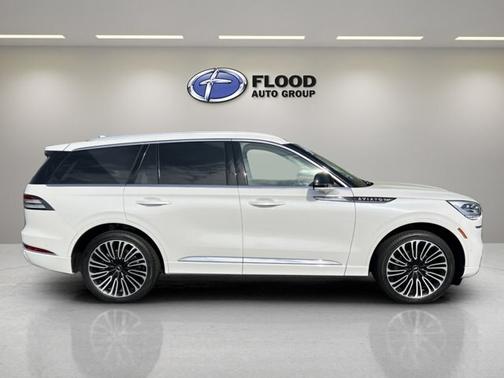 2023 Lincoln Aviator BLACK LABEL