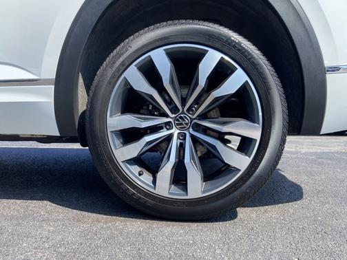 2020 Volkswagen Atlas Cross Sport 3.6 V6 SEL R-LINE