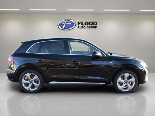 2023 Audi Q5 45 S LINE QUATTRO PREMIUM