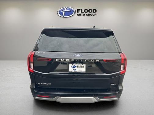 AGATE BLACK METALLIC 2025 Ford Expedition PLATINUM
