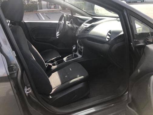 2017 Ford Fiesta SE