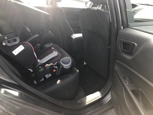 2017 Ford Fiesta SE