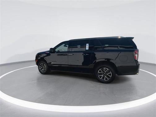 2022 Chevrolet Suburban 4WD Z71