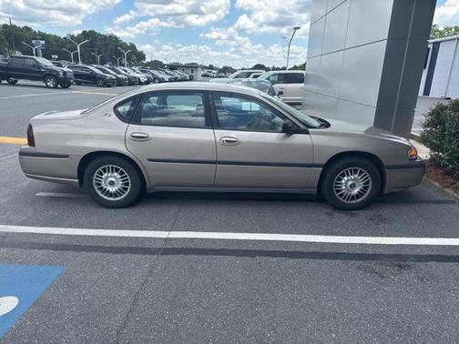 2001 Chevrolet Impala Base