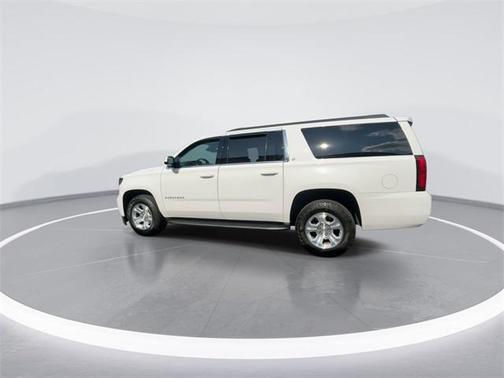 2018 Chevrolet Suburban LT