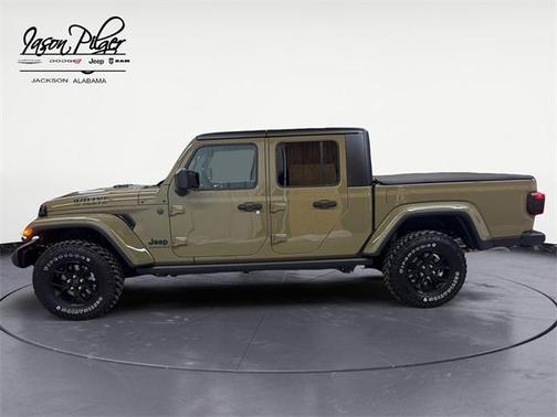 2026 Jeep Gladiator Sport