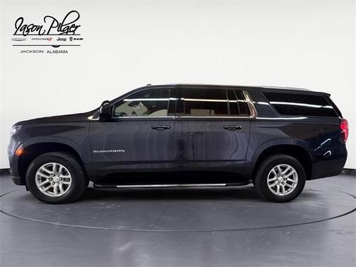 2023 Chevrolet Suburban LT