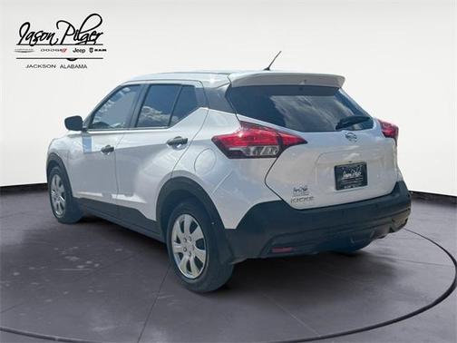 2020 Nissan Kicks S