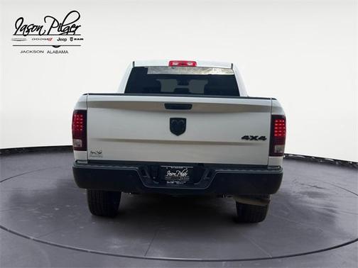 2024 RAM 1500 Classic SLT
