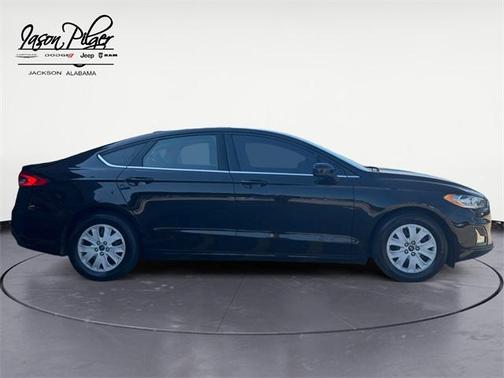 2019 Ford Fusion S