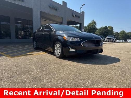 2019 Ford Fusion S