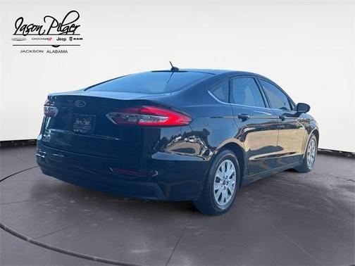 2019 Ford Fusion S