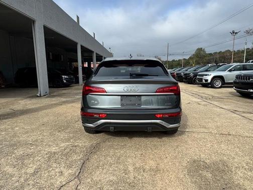 2022 Audi Q5 45 S line Premium Plus