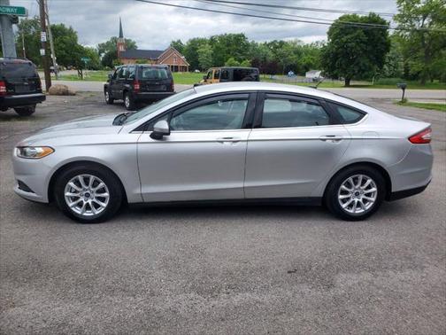2015 Ford Fusion SE