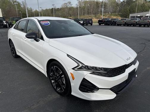 Glacial White Pearl 2024 Kia K5 GT-Line