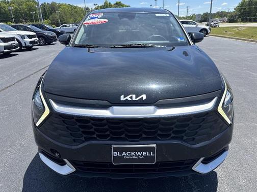 Fusion Black 2023 Kia Sportage LX