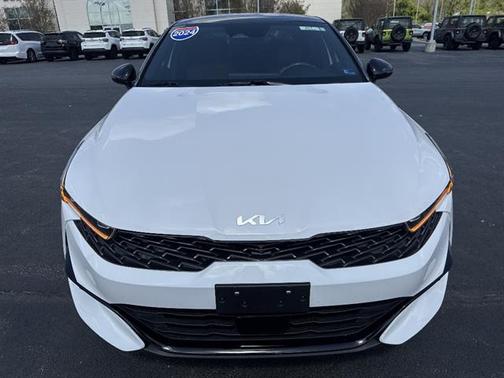 Glacial White Pearl 2024 Kia K5 GT-Line