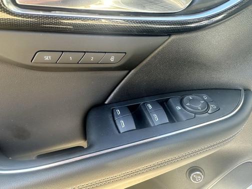 Summit White 2023 Buick Envision Essence AWD