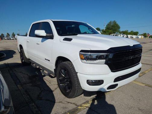 Bright White Clearcoat 2020 RAM 1500 Big Horn/Lone Star