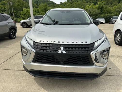 Alloy Silver Metallic 2024 Mitsubishi Eclipse Cross LE