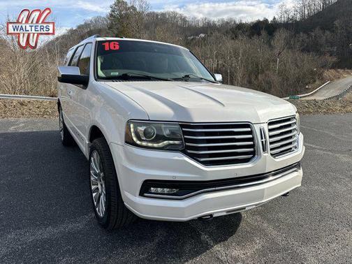 2016 Lincoln Navigator Select