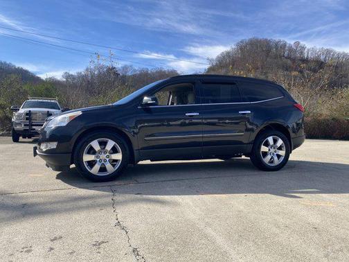 2011 Chevrolet Traverse LTZ
