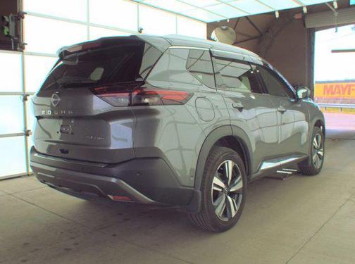 Gun Metallic 2023 Nissan Rogue SL