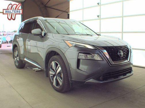 Gun Metallic 2023 Nissan Rogue SL